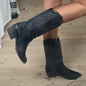 Cowboy boots - Cowboy boots. Ganska bra skick! Storlek 39!