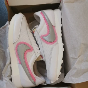 Sneakers - Nike och Fila skor att sälja.  Ny.  Förhandlingsbart pris