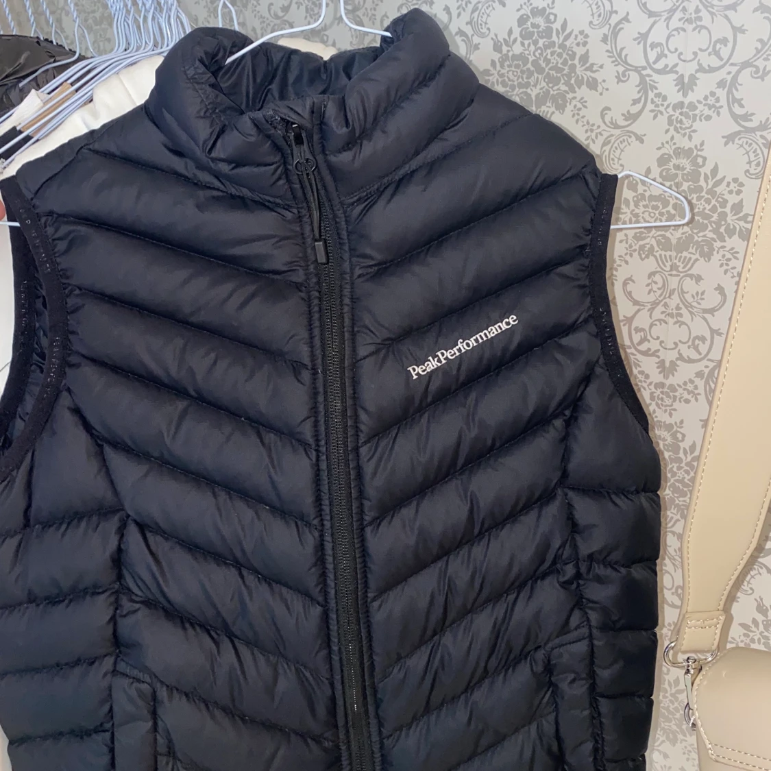 PeakPerformance väst XS - 90