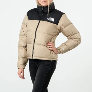 Söker en beige North face jacka🤎 - Söker en Beige North face jacka🤎