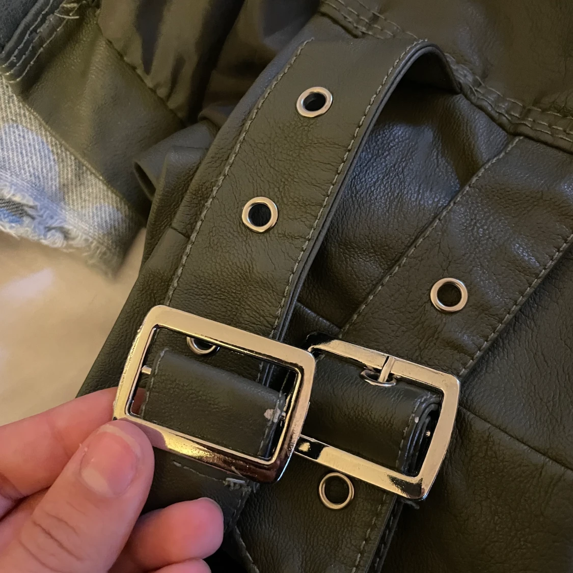 Grön skinnjacka  - 91