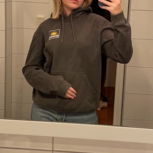 HM HOODIE - Säljer denna hoodie då jag tycker den inte kommer till användning, storlek S