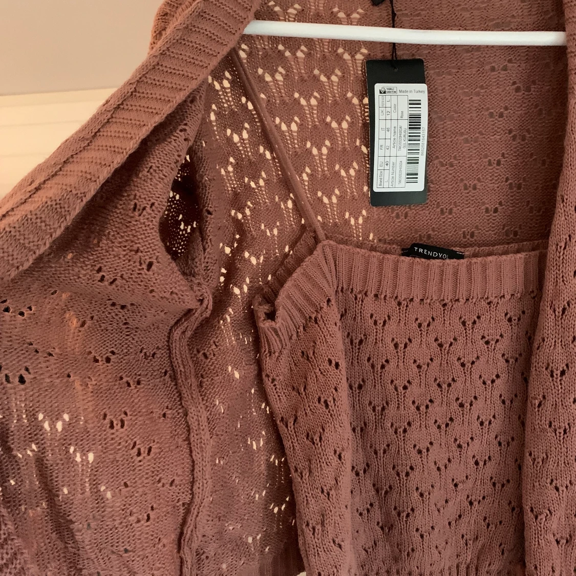 Stickad kofta med matchande topp - 90