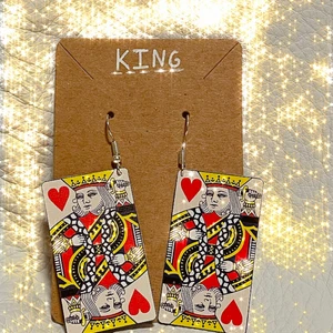 KING earrings  - King card