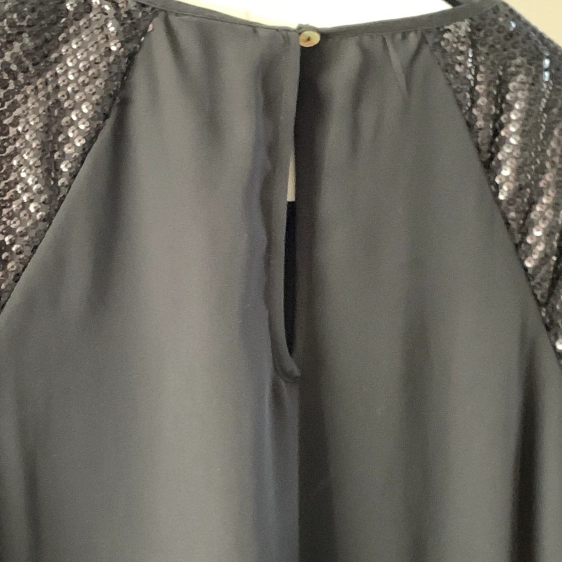 Klänning Strl L med paljetter - 91