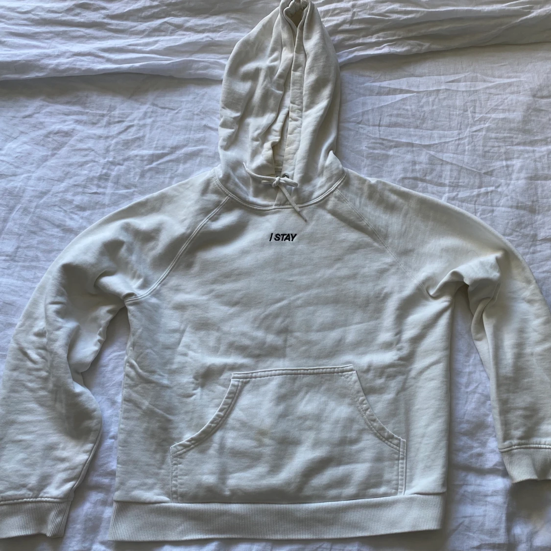 Vit hoodie STAY - 91