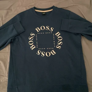 Hugo Boss Tröja - Använd max 1-2 gånger annars oanvänd!