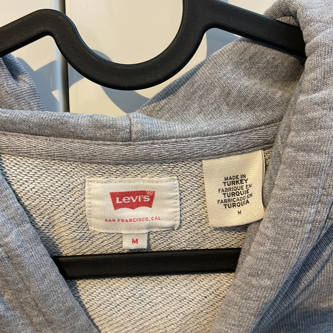 Levi’s hoodie - 91