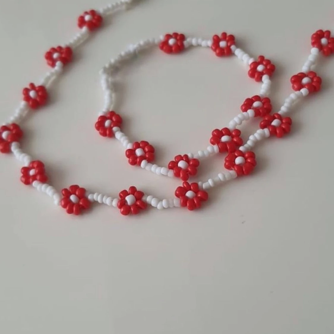 Pärlarmband och halsband