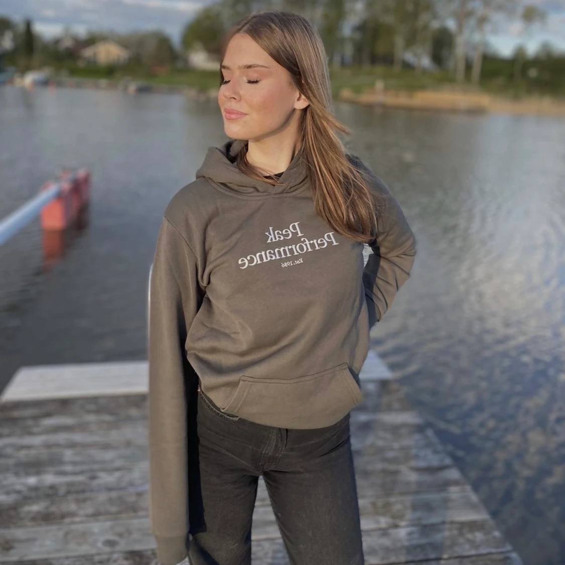 peak performance hoodie - 91