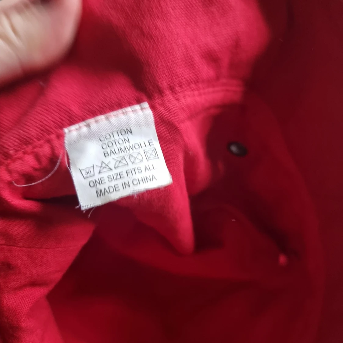 Ny röd buckethat - 91