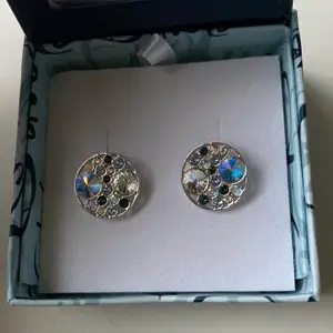 Beautiful Oliver Weber earings with colorful swarowski diamonds