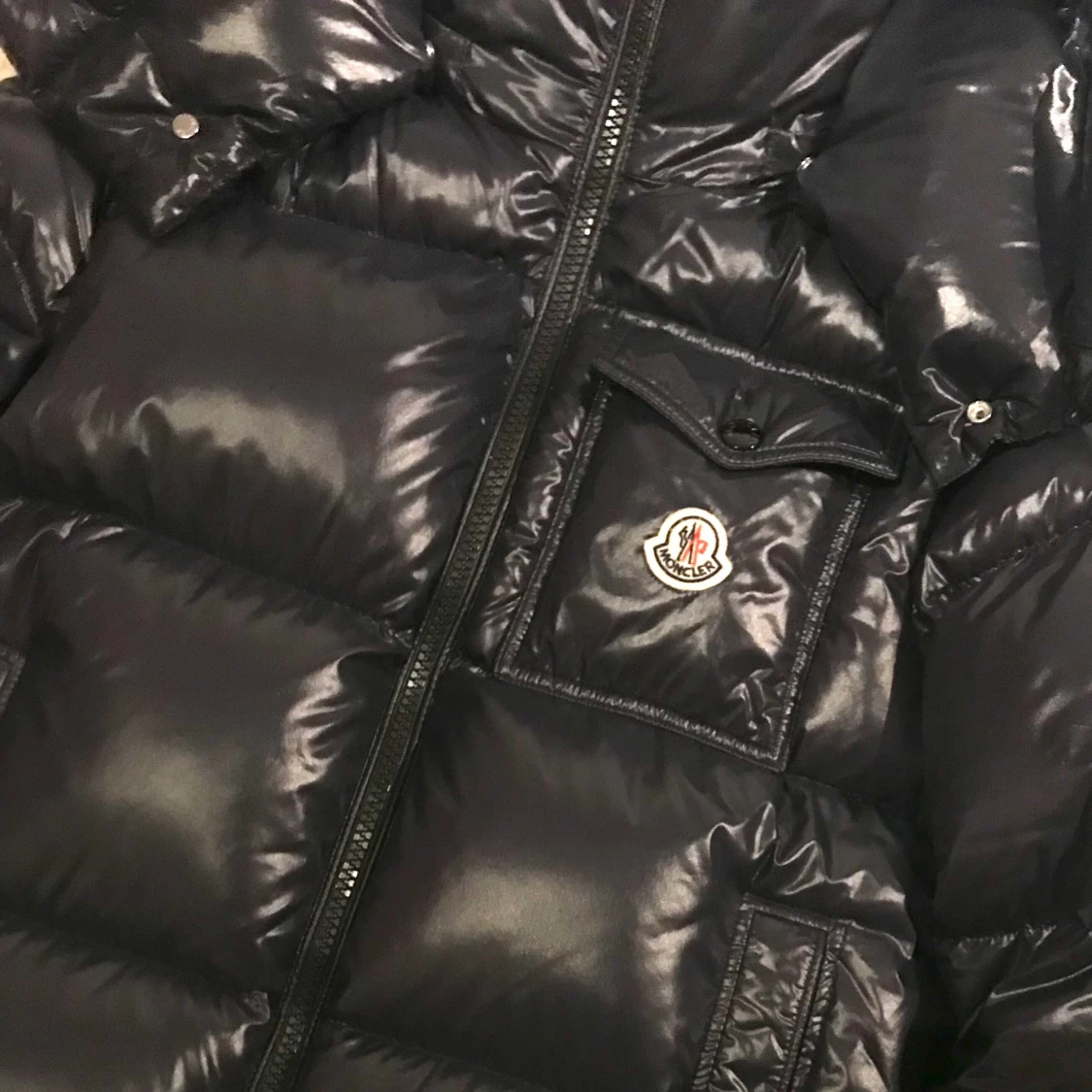 Moncler  - 90