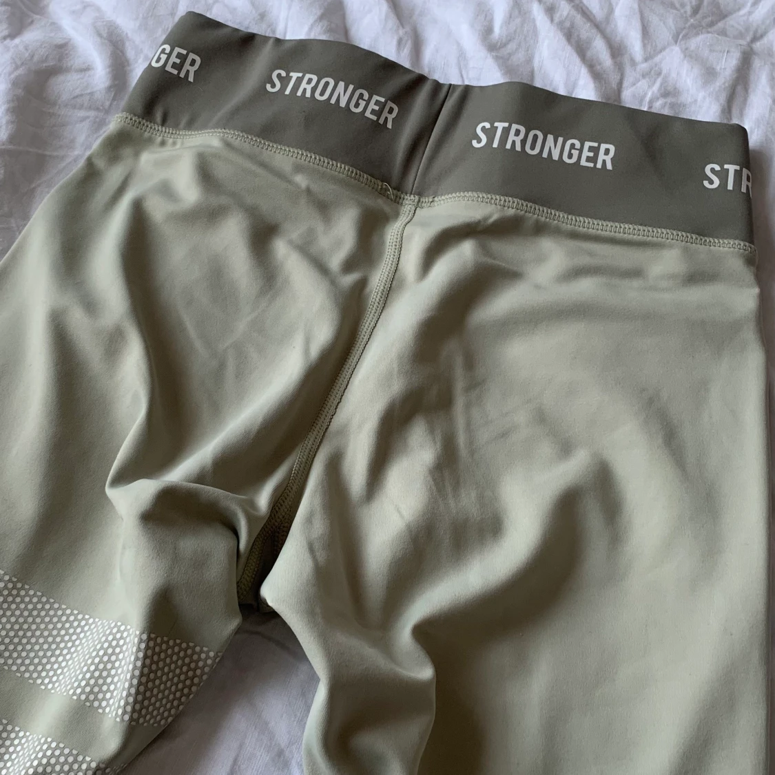 Träningstights från stronger - 90
