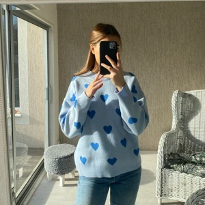 Tröja  - Sötaste tröjan som knappt är använd💘