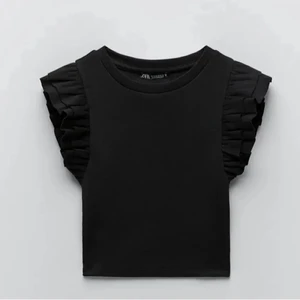 Volang topp  - Volang topp från zara 🖤