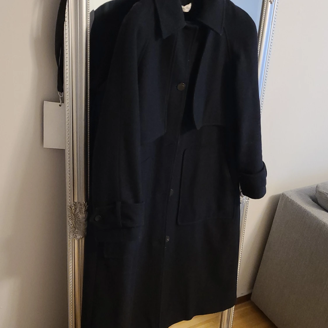 Mörkblå Mango kappa i storlek M - 90