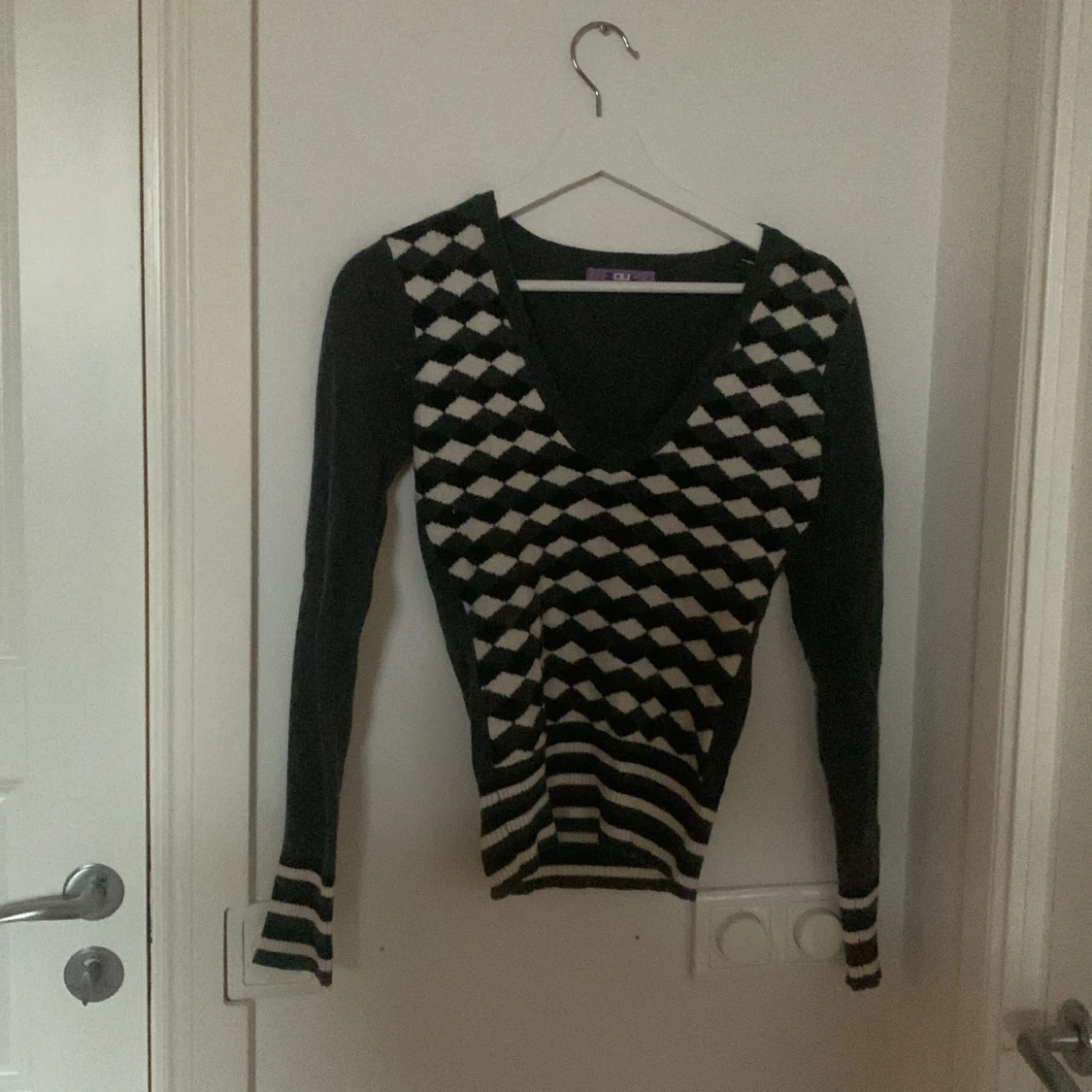 Rutig grå magtröja 