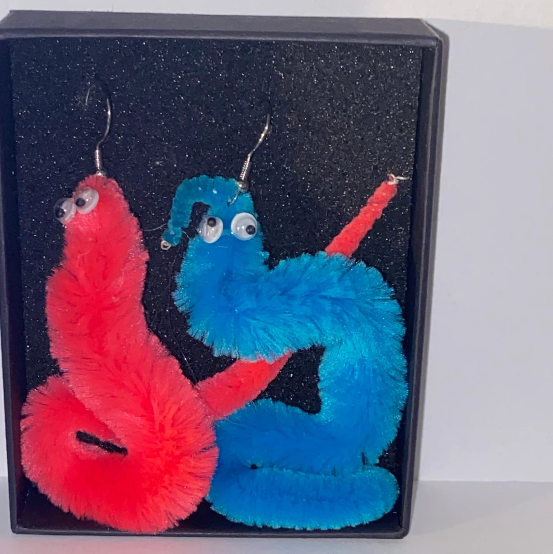worms earrings in 4 different colours!! - 90