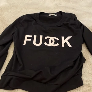 Svart tröja - Används ej 