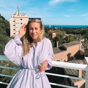 Lila klänning - Super för både Palma värme och svensk sommar! 