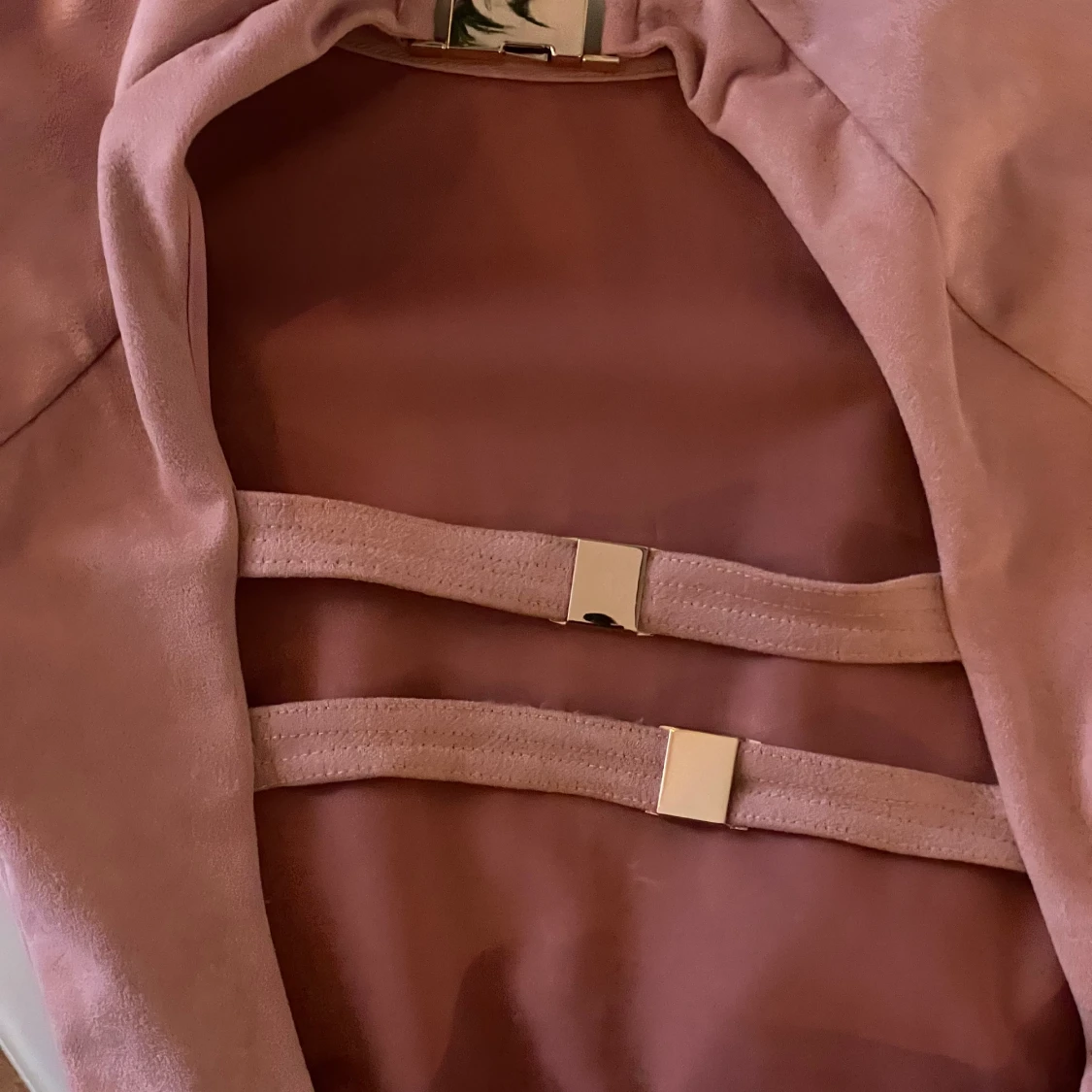 Ljus rosa klänning strl S  - 90