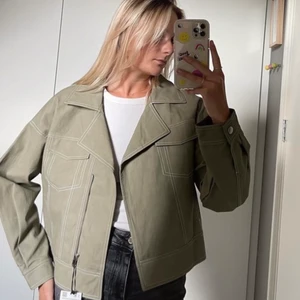 Green faux leather jacket - Never worn