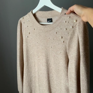 Mysig tröja från Gina  - Mysig och varm tröja från Gina. 70kr+frakt