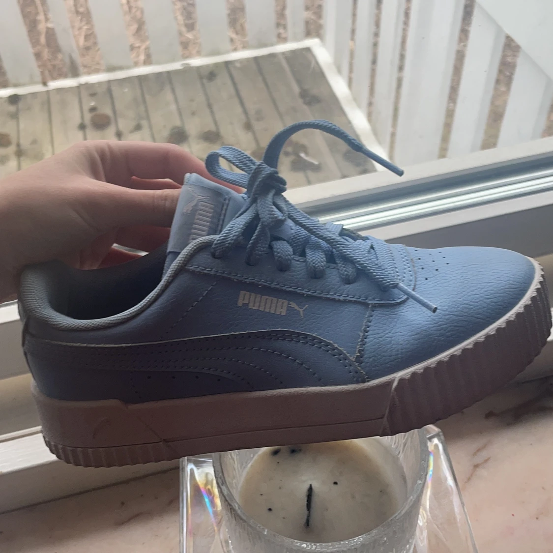 Blåa puma skor 