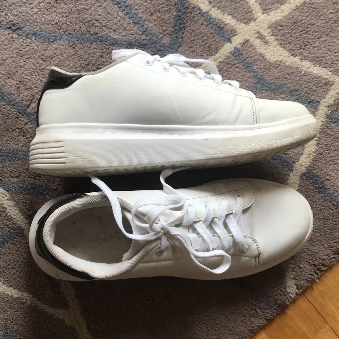 Truffle Collection Sneakers strl. 41