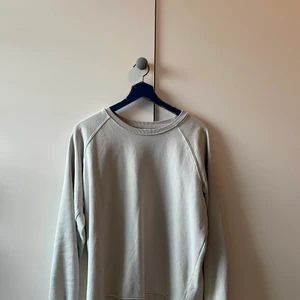 Weekday mintgrön tröja - Knappt använd mintgrön sweatshirt i storlek S