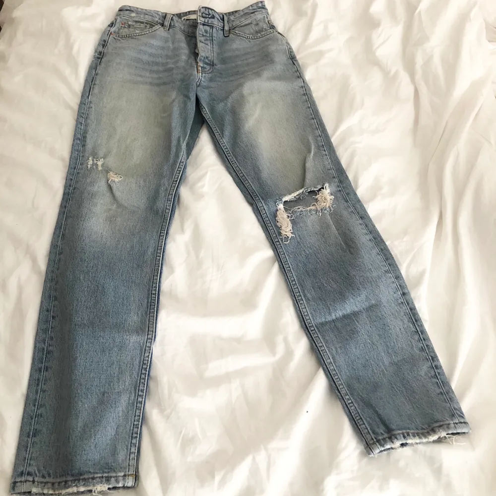 jättesnygga jeans från gina som tyvärr är för tajta på mig pris diskuteras inklusive moms. Jeans & Byxor.