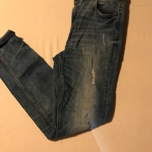 Jeans  - Mycket fint skick. 