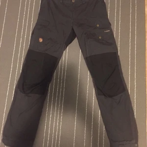 Fjällräven byxor - Använd minst 2 gånger! storlek 32/32 originalet