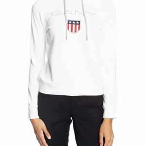 Gant hoodie  - En vit Gant hoodie i storlek S. Inte använd så många gånger. Originalpris ligger runt 800kr.
