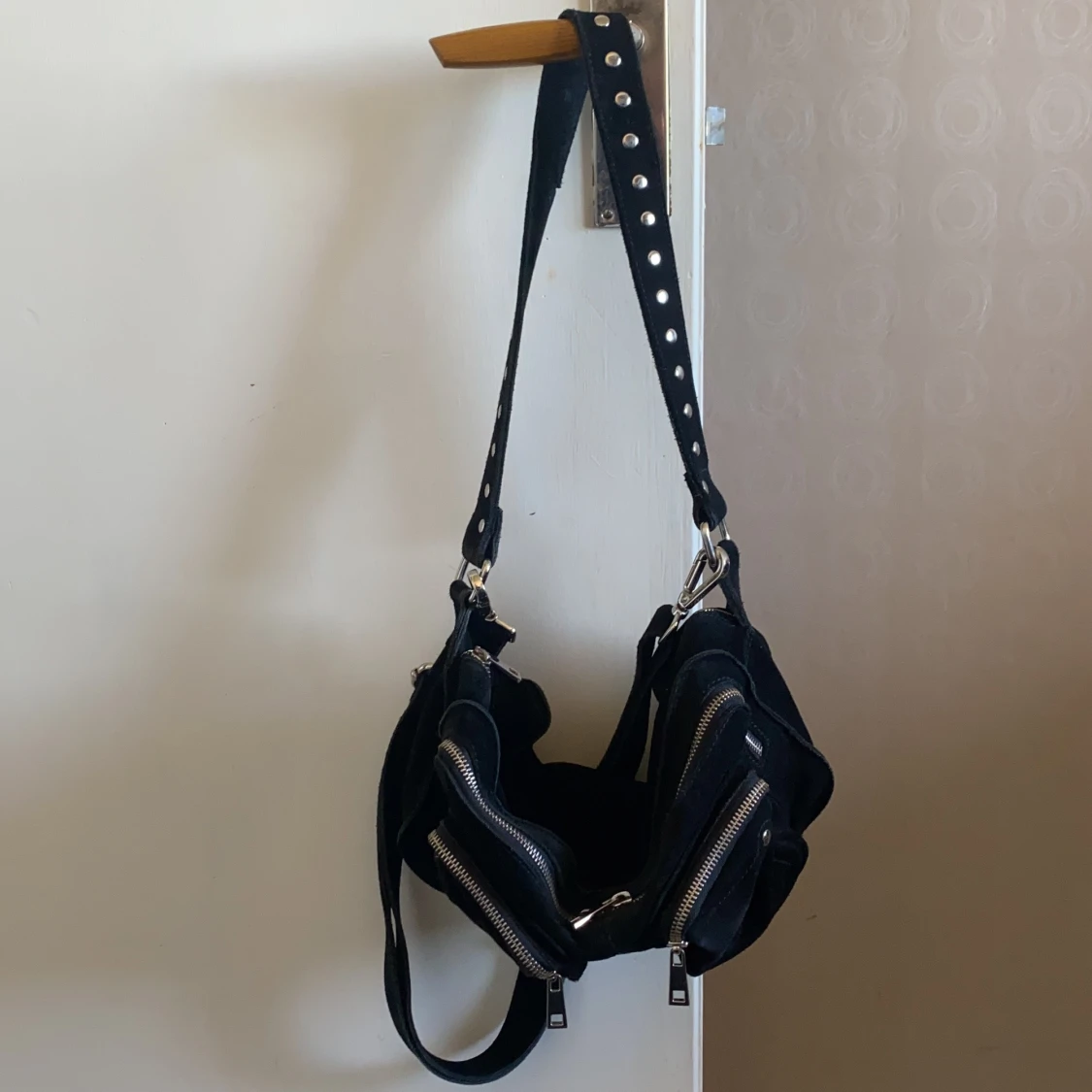 Nunoo väska i mocca material  - 90