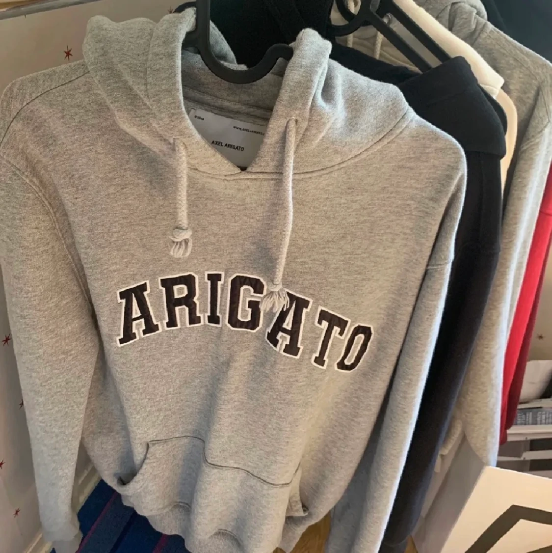 Argiato hoodie i super skick - 90
