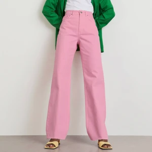 Rosa Jeans - Rosa jeans från Gina💕 Använda 3ggr så fint skick💕