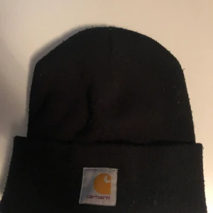 Carhartt beanie  - Svart carhartt beanie 
