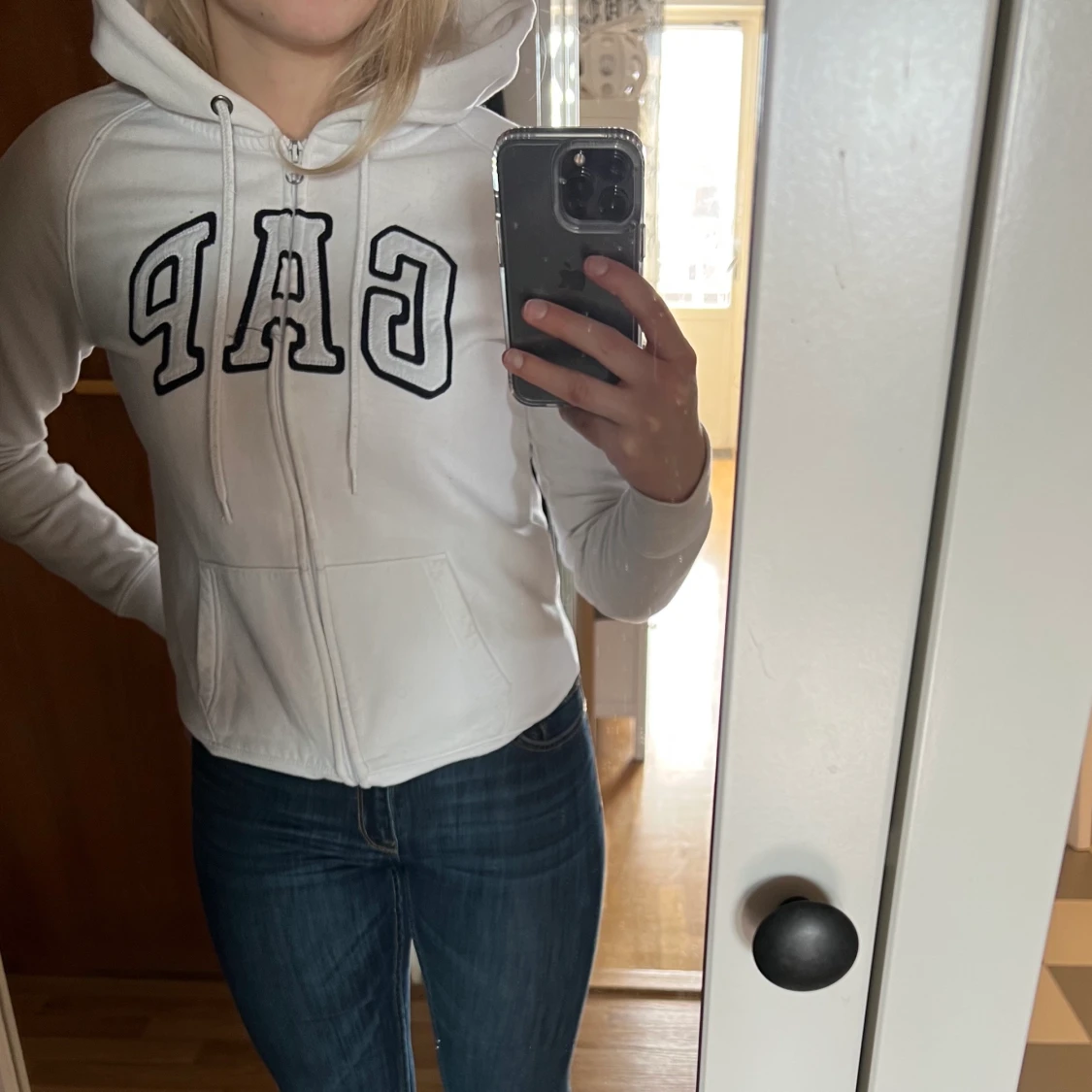 Zip hoodie från GAP - 90
