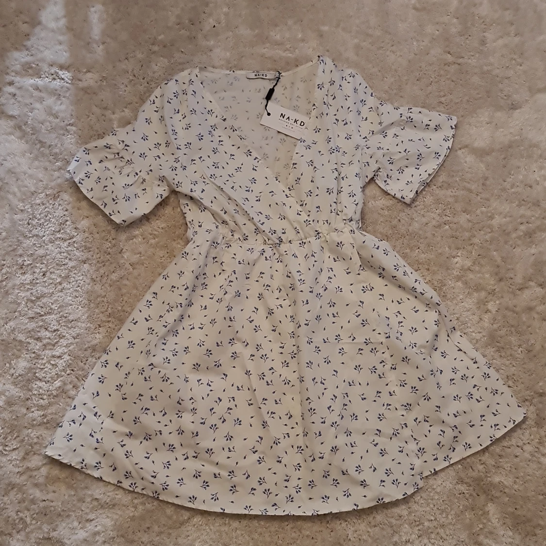NA-KD Klänning strl M