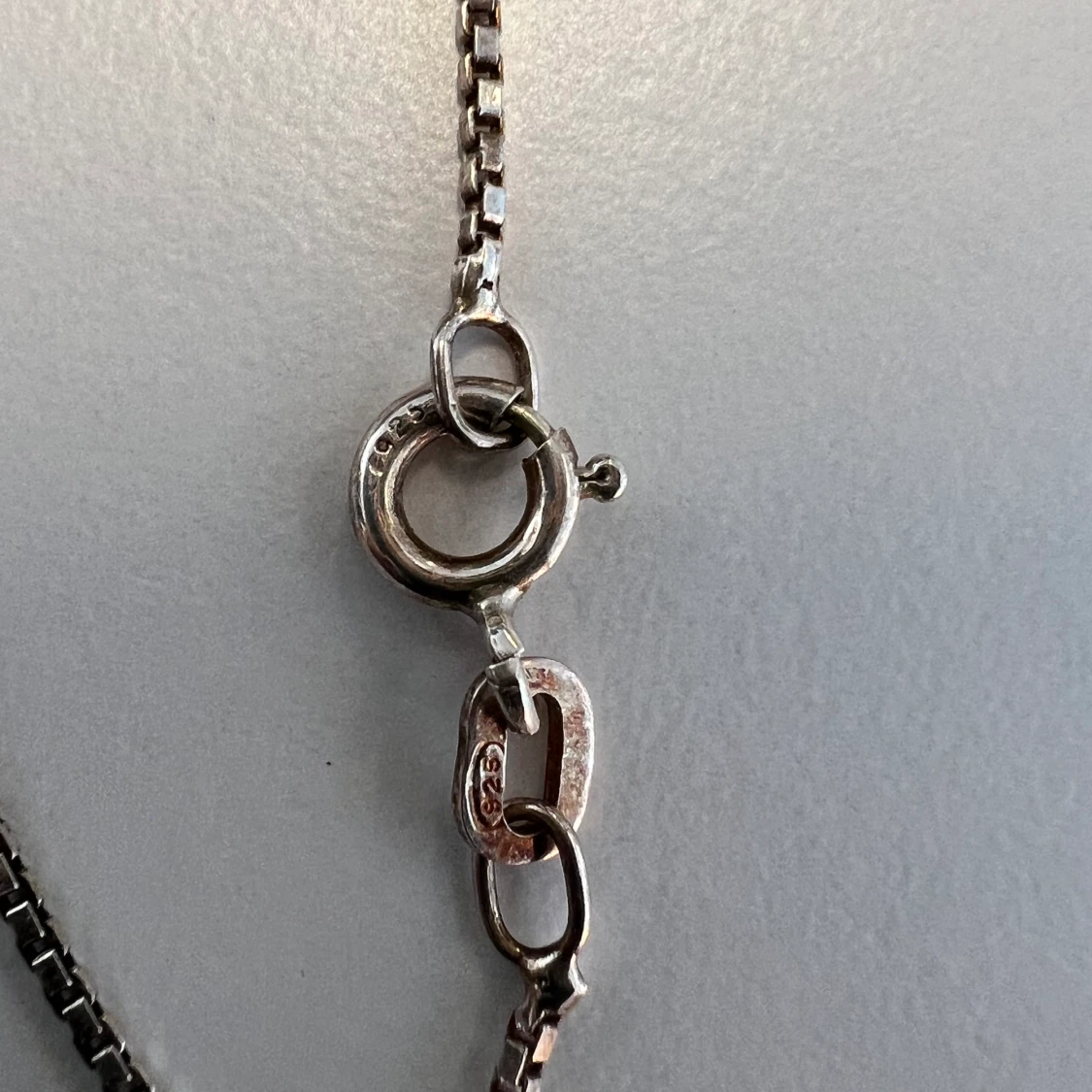 Supersnygga äkta silver halsband  - 91