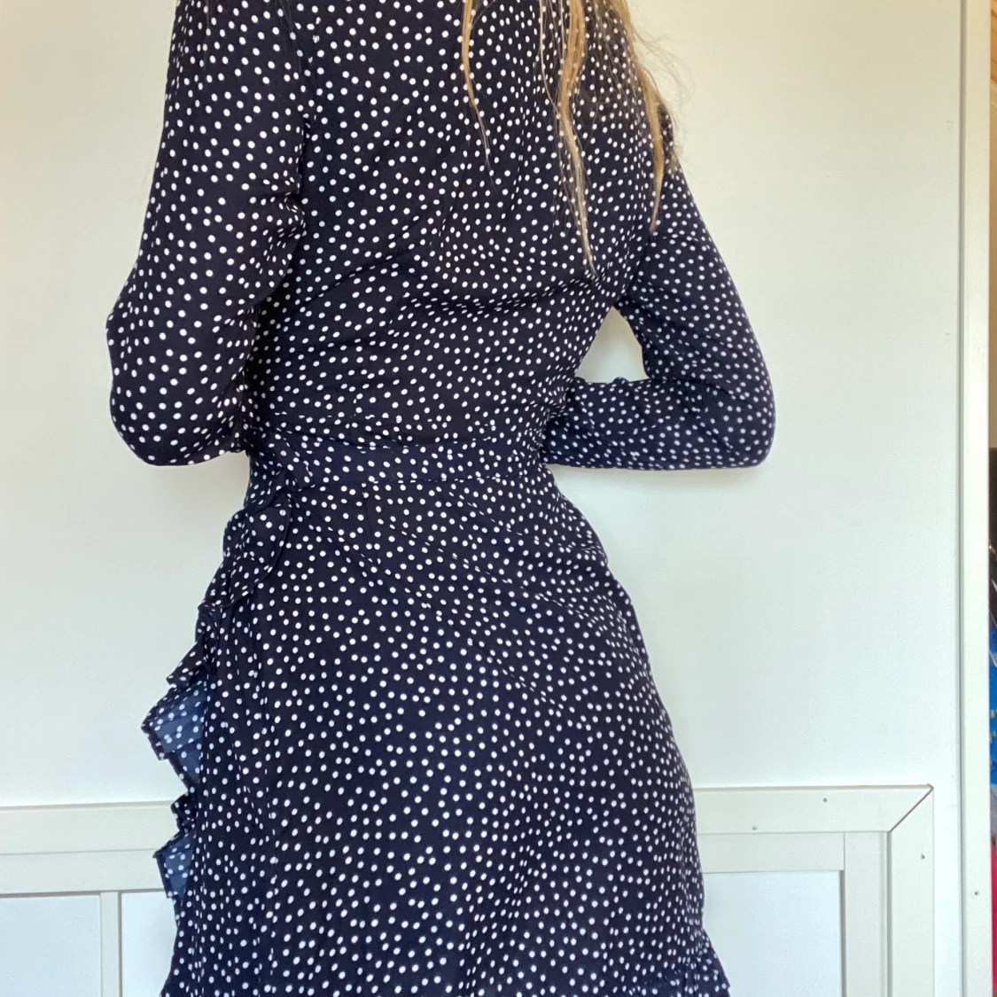 Prickig klänning  - 91