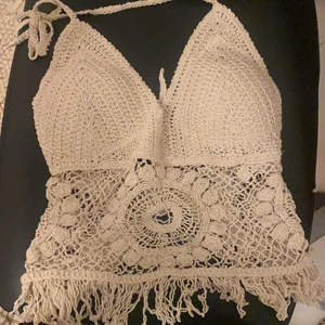  jättesöt topp - Säljer dennna jättesöta somriga topp!