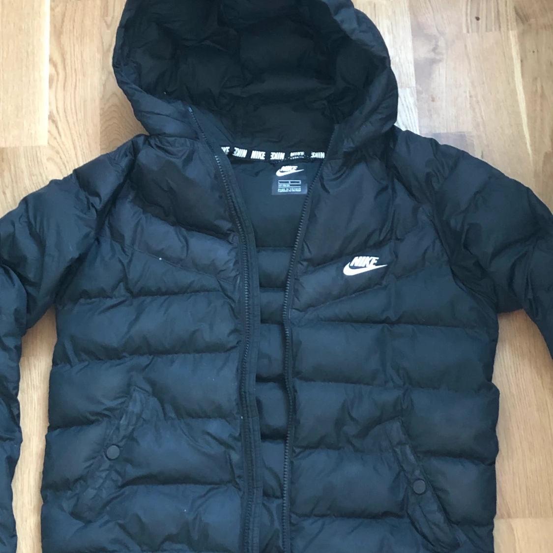 Fin dunjacka från Nike