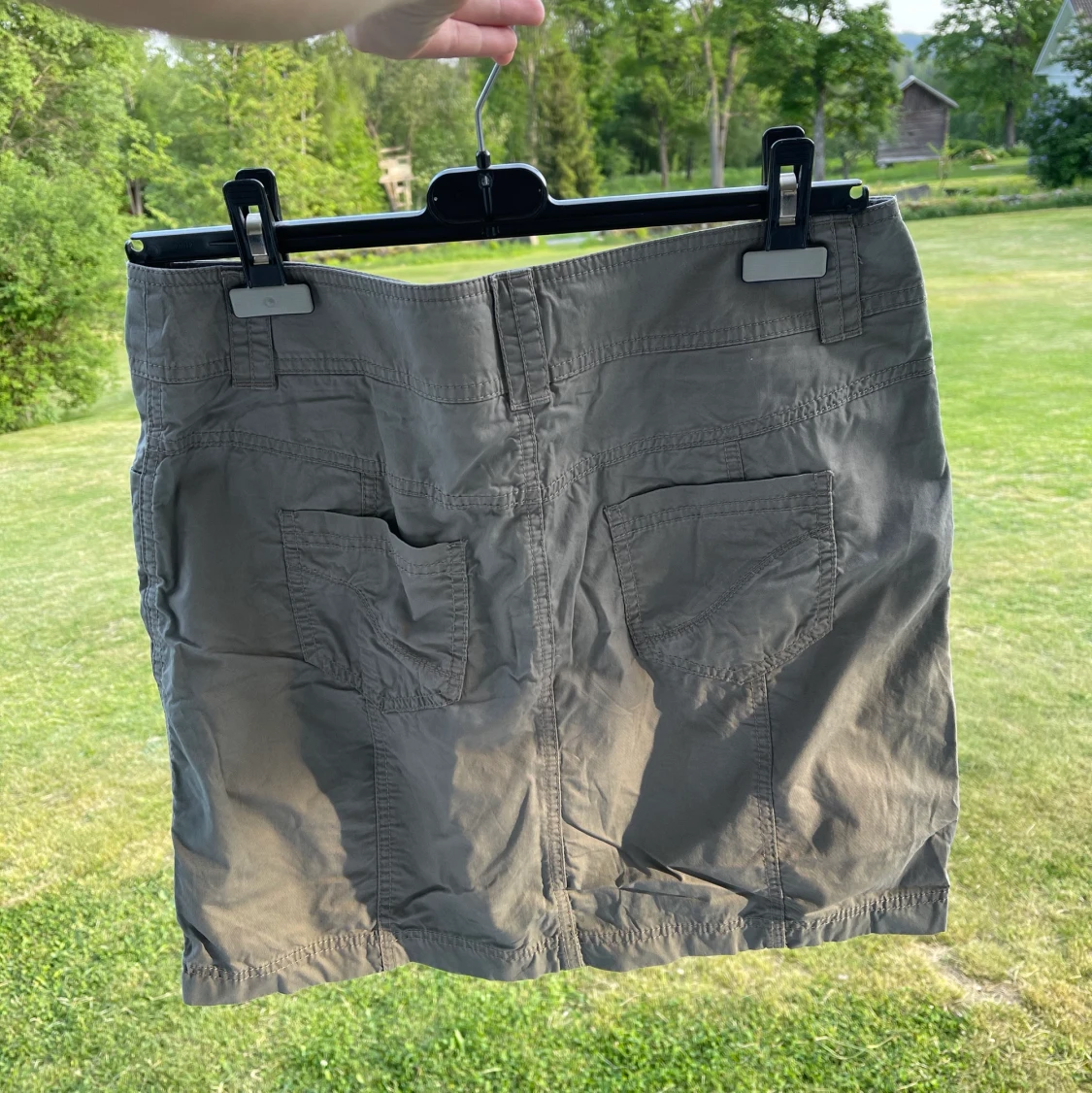 Khaki grön kjol esprit  - 90