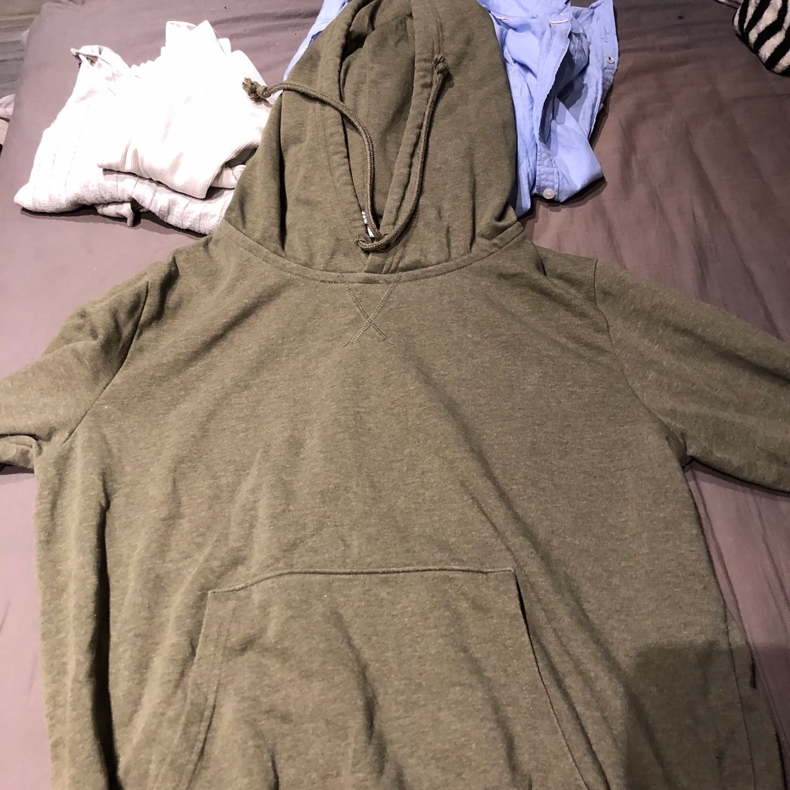Basic grön hoodie