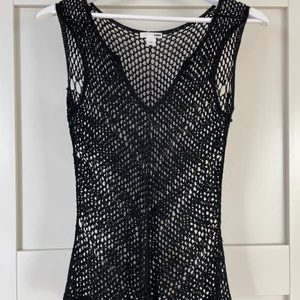 nät topp - svart virkat linne från HM, strl M 