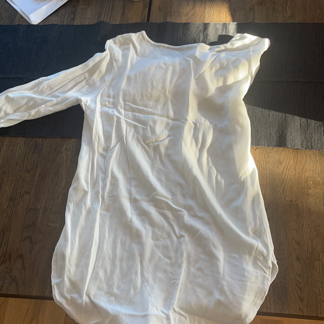 Vit VERO MODA blus storlek S - 90