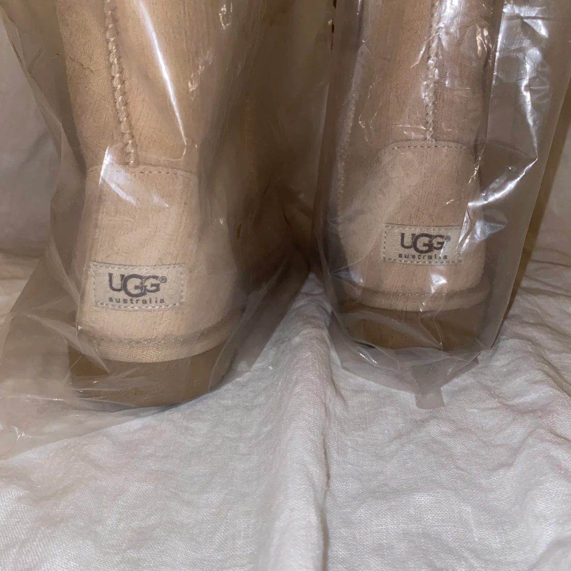 Helt nya uggs stl 3 - 91